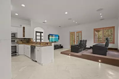 16763 NW 77th Path, Miami Lakes, FL 33016 - Photo 22