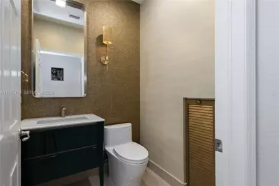 10742 NW 74th Ln, Doral, FL 33178 - Photo 10