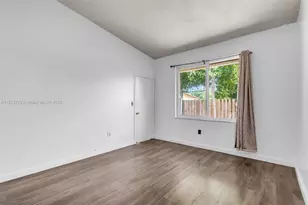 6713 NW 188th Terrace, Hialeah, FL 33015 - Photo 12