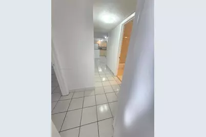 18875 NW 62nd Ave #202, Hialeah, FL 33015 - Photo 10