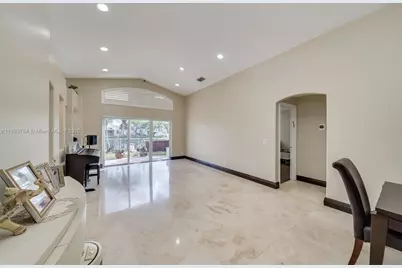 5032 SW 34th Ter, Hollywood, FL 33312 - Photo 12