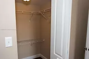 5570 NW 44th St, Lauderhill, FL 33319 - Photo 12