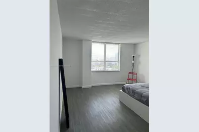 1800 Collins Ave #15B, Miami Beach, FL 33139 - Photo 16