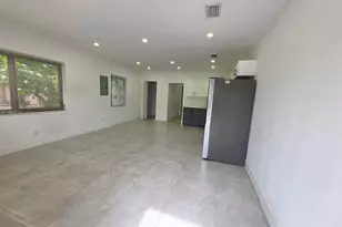 1102 NW 103rd St, Miami, FL 33150 - Photo 4
