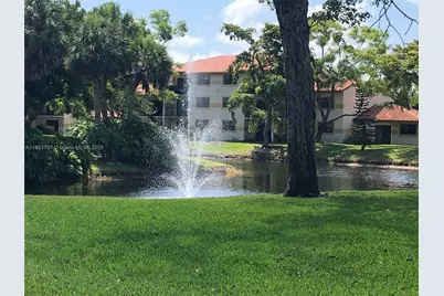 9861 Nob Hill Ct #9861, Sunrise, FL 33351 - Photo 8