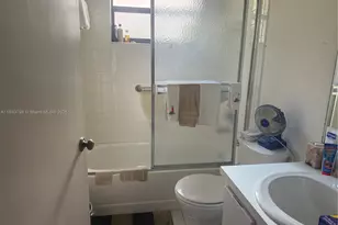 831 NE 207th Ln, Miami, FL 33179 - Photo 12