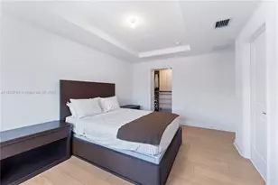 5025 SW 37th St, Pembroke Park, FL 33023 - Photo 4