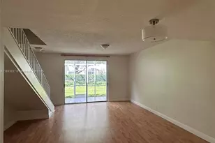 1350 Sorrento Dr, Weston, FL 33326 - Photo 6