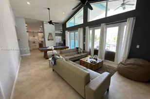 62 Waterways Dr, Key Largo, FL 33037 - Photo 2