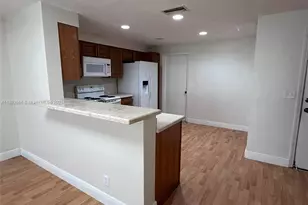 1350 Sorrento Dr, Weston, FL 33326 - Photo 10