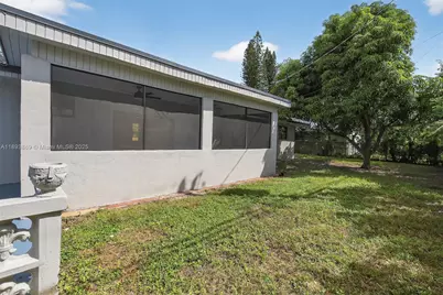 5526 Plunkett St, Hollywood, FL 33021 - Photo 46