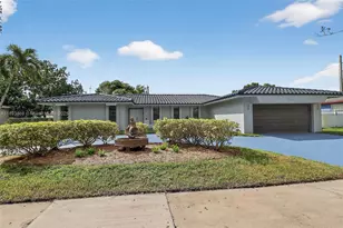 5526 Plunkett St, Hollywood, FL 33021 - Photo 2