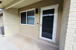 9305 SW 37th St, Miami, FL 33165 - Photo 1