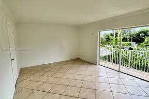 8475 SW 94th St, Miami, FL 33156 - Photo 2