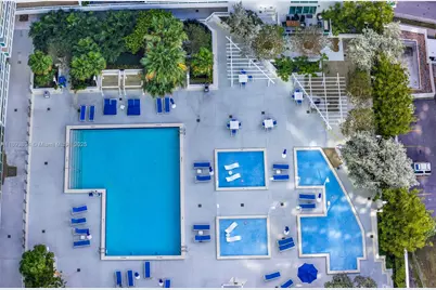1900 N Bayshore Dr #4509, Miami, FL 33132 - Photo 26