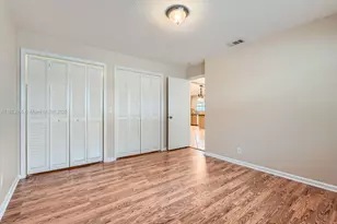 9802 N Military Trl, Palm Beach Gardens, FL 33410 - Photo 12