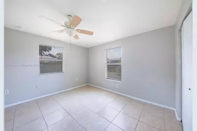 2130 Acapulco Dr, Miramar, FL 33023 - Photo 28