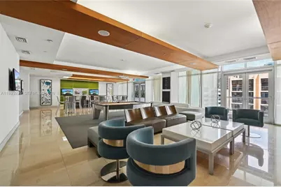 55 SE 6th St #1608, Miami, FL 33131 - Photo 14