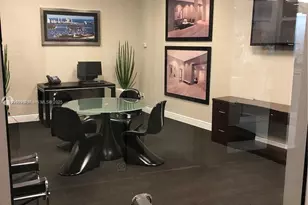 1750 N Bayshore Dr, Miami, FL 33132 - Photo 6