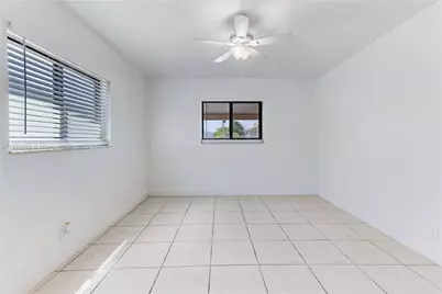 821 NW 41st St #B, Oakland Park, FL 33309 - Photo 8