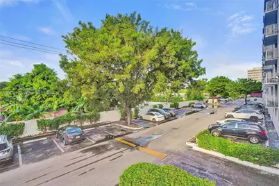 1251 NE 108th St #610, Miami, FL 33161 - Photo 50