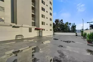 1251 NE 108th St, Miami, FL 33161 - Photo 52