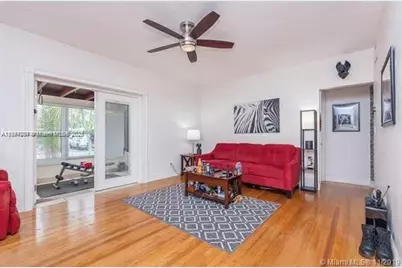 1025 NE 17th Way, Fort Lauderdale, FL 33304 - Photo 4