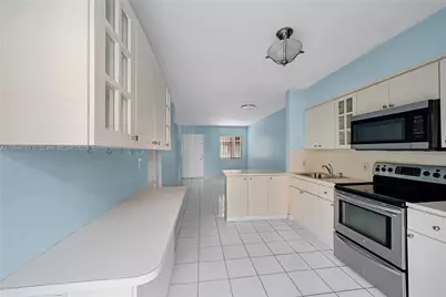 5490 W 21st Ct #112, Hialeah, FL 33016 - Photo 26