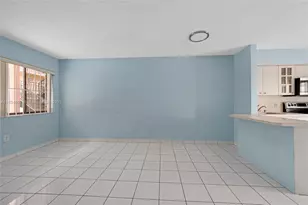 5490 W 21st Ct, Hialeah, FL 33016 - Photo 18