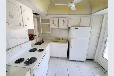 1333 E Hallandale Beach Blvd #108, Hallandale Beach, FL 33009 - Photo 6