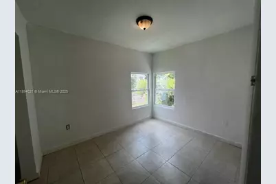 1036 NW 64th St, Miami, FL 33150 - Photo 8