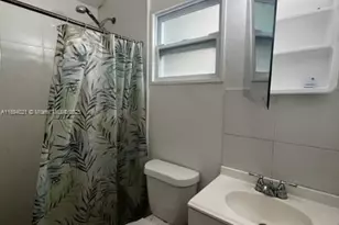 1036 NW 64th St, Miami, FL 33150 - Photo 16