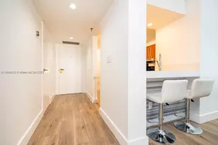 555 NE 15th St, Miami, FL 33132 - Photo 24