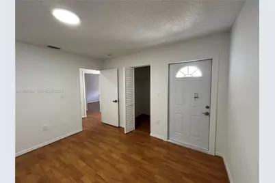 8725 SW 158th Pl, Miami, FL 33193 - Photo 28