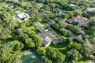 12220 Pine Needle Ln, Pinecrest, FL 33156 - Photo 44