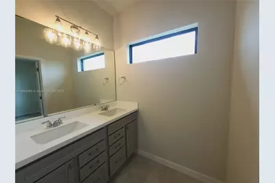 2820 Troubadour St, Palm Springs, FL 33406 - Photo 14