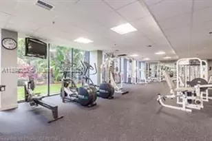 540 Brickell Key Dr, Miami, FL 33131 - Photo 24