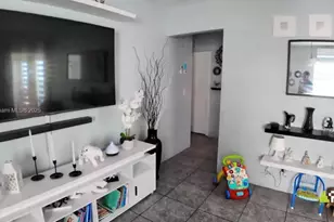 155 W 26th St, Hialeah, FL 33010 - Photo 36