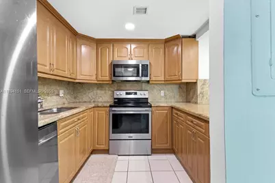 9450 Live Oak Pl #109, Davie, FL 33324 - Photo 20