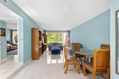 9450 Live Oak Pl #109, Davie, FL 33324 - Photo 4