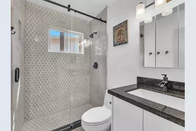 1030 Johnson St, Hollywood, FL 33019 - Photo 16