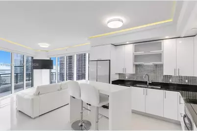 60 SW 13th St #2500, Miami, FL 33130 - Photo 10