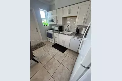 350 75th St #202, Miami Beach, FL 33141 - Photo 10