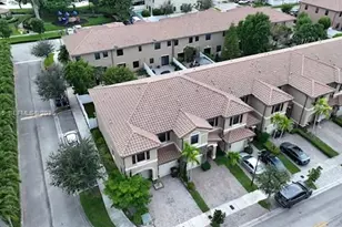 3364 W 90th St, Hialeah, FL 33018 - Photo 38