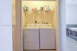 3364 W 90th St, Hialeah, FL 33018 - Photo 26