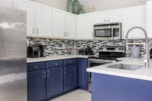 3364 W 90th St, Hialeah, FL 33018 - Photo 14