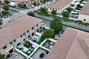 3364 W 90th St, Hialeah, FL 33018 - Photo 36