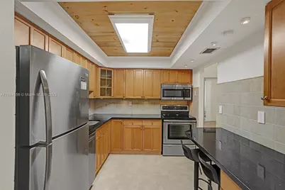 20291 NE 30th Ave #112, Aventura, FL 33180 - Photo 1