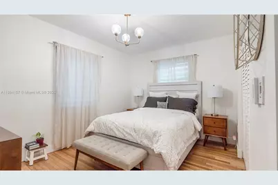 1015 NE 119th St, Biscayne Park, FL 33161 - Photo 28