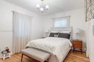 1015 NE 119th St, Biscayne Park, FL 33161 - Photo 28